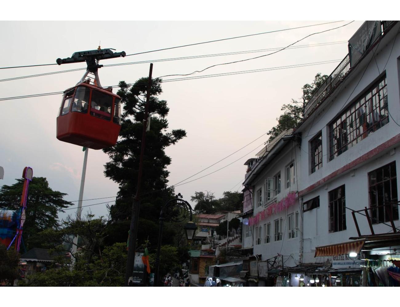 Hotel Dom'S At Mall Road, Mussoorie Exterior foto